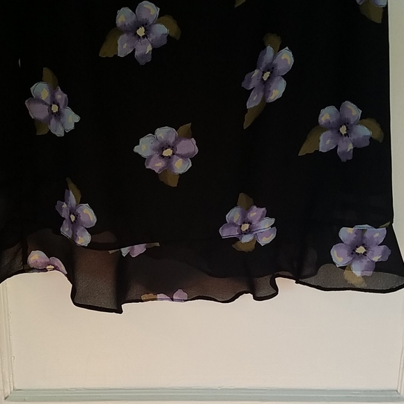 Kathy Ireland Floral skirt Size Small - Picture 6 of 7